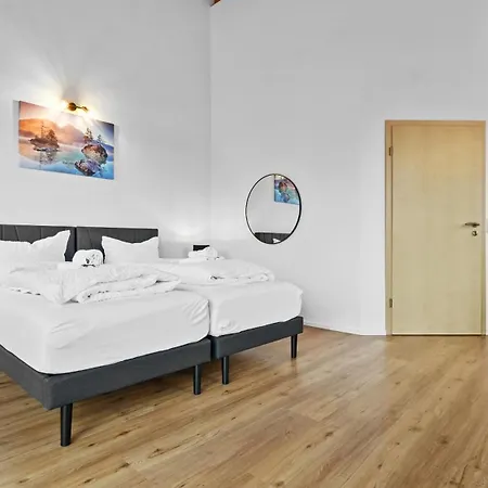 Cozystays